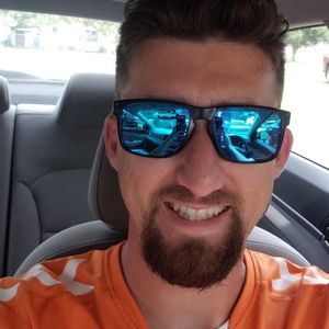 Meet your Posher, Andrew